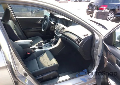 2015 Honda Accord Lx z USA, uszkodzony, nr VIN 1HGCR2F33FA160958